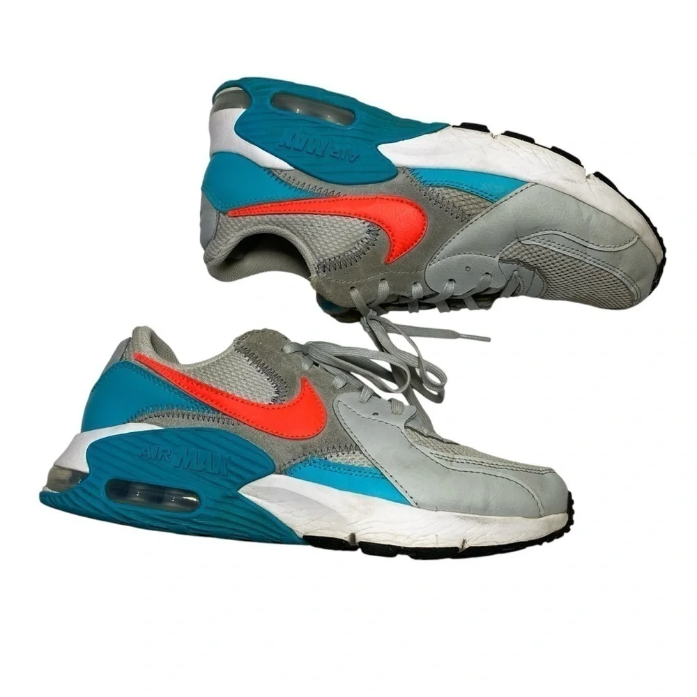 Nike stylish women’s